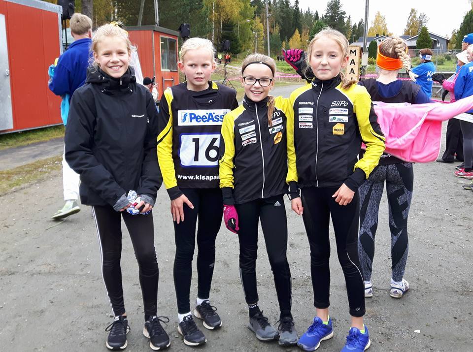 SiiPon T12 joukkue juoksi ylivoimaiseen voittoon Karttulan maakuntaviesteissä 30.9